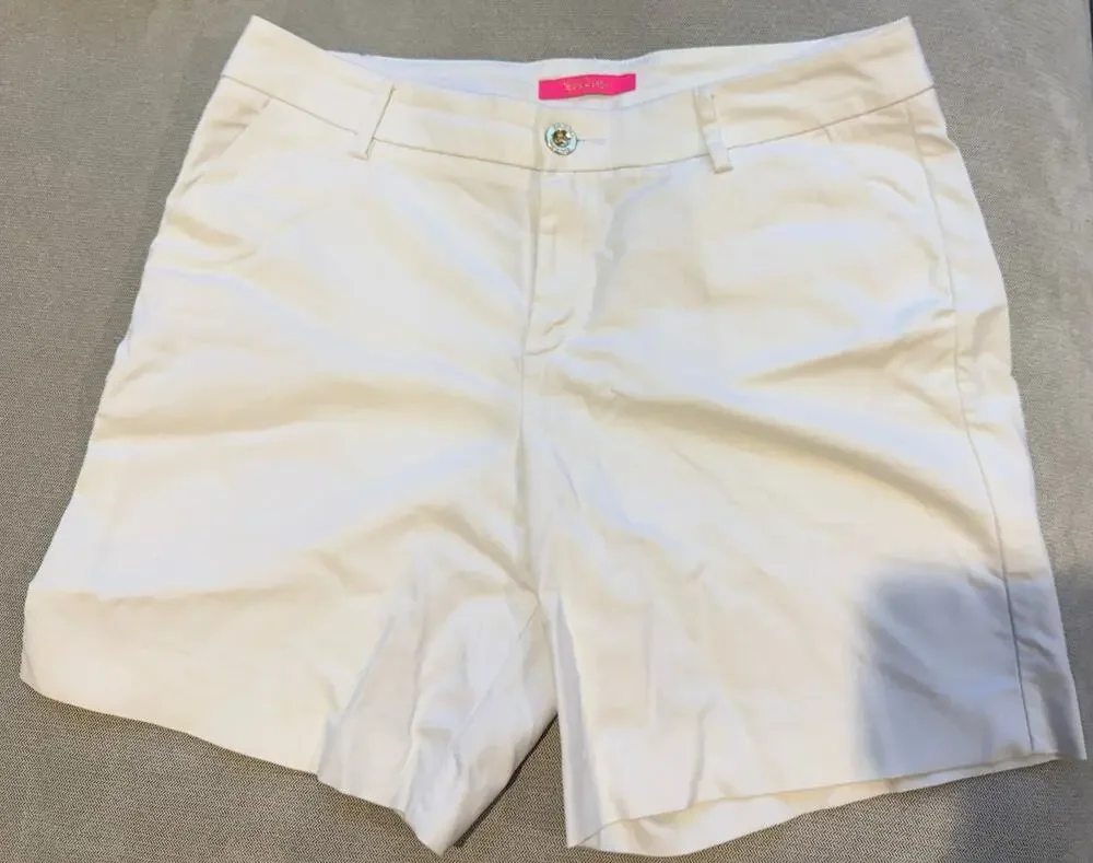 Lilly Pulitzer White Bermuda Shorts Women's size 12 Gold Button